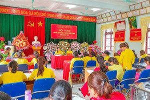 Trường Mầm non 10-10 thị trấn Thất Khê tổ chức " Hội nghị nhà giáo, cán bộ quản lý giáo dục, người lao động năm học 2022-2023"